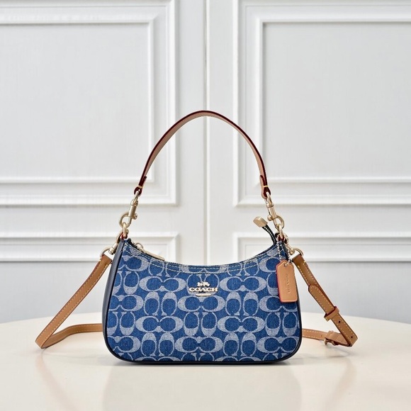 Coach Handbags - 🥳Rowan Large Coach Satchel Bag In Signature Denim Canvas CY699 NWT original Pack